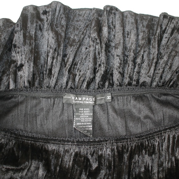 NEW Rampage Black Lace Velvet Boho Skirt M - Picture 8 of 8